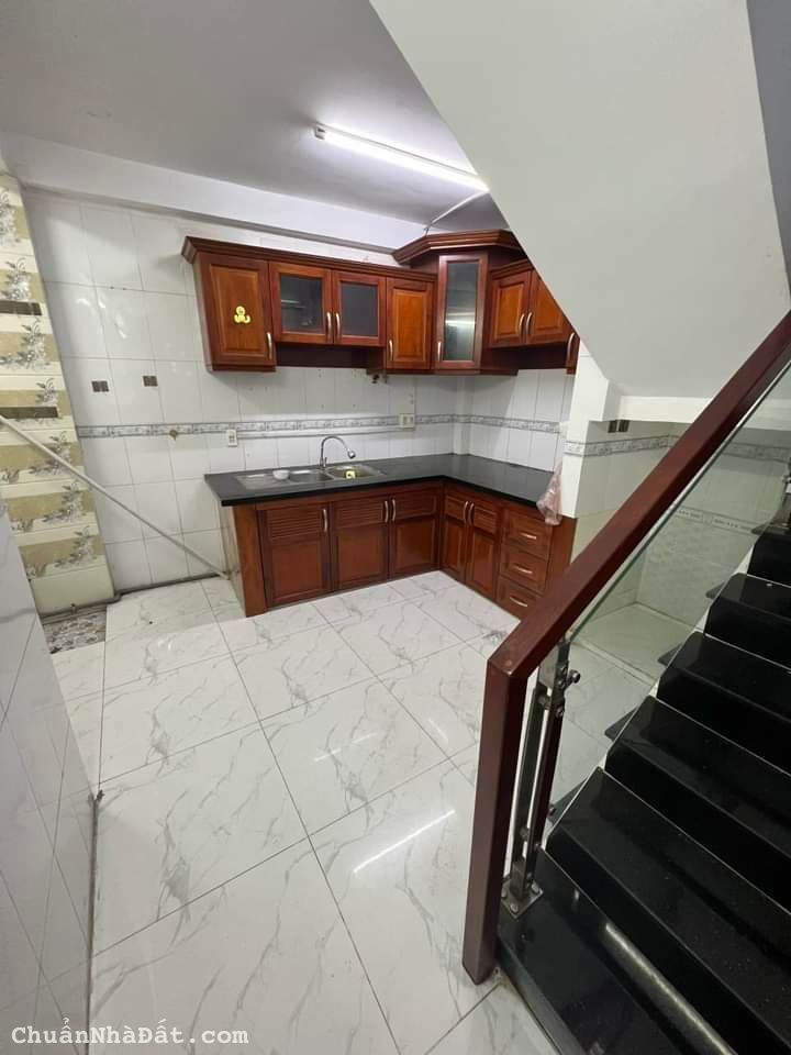 BÁN NGÀ 2 TẦNG MẢ LÒ Q BÌNH TÂN