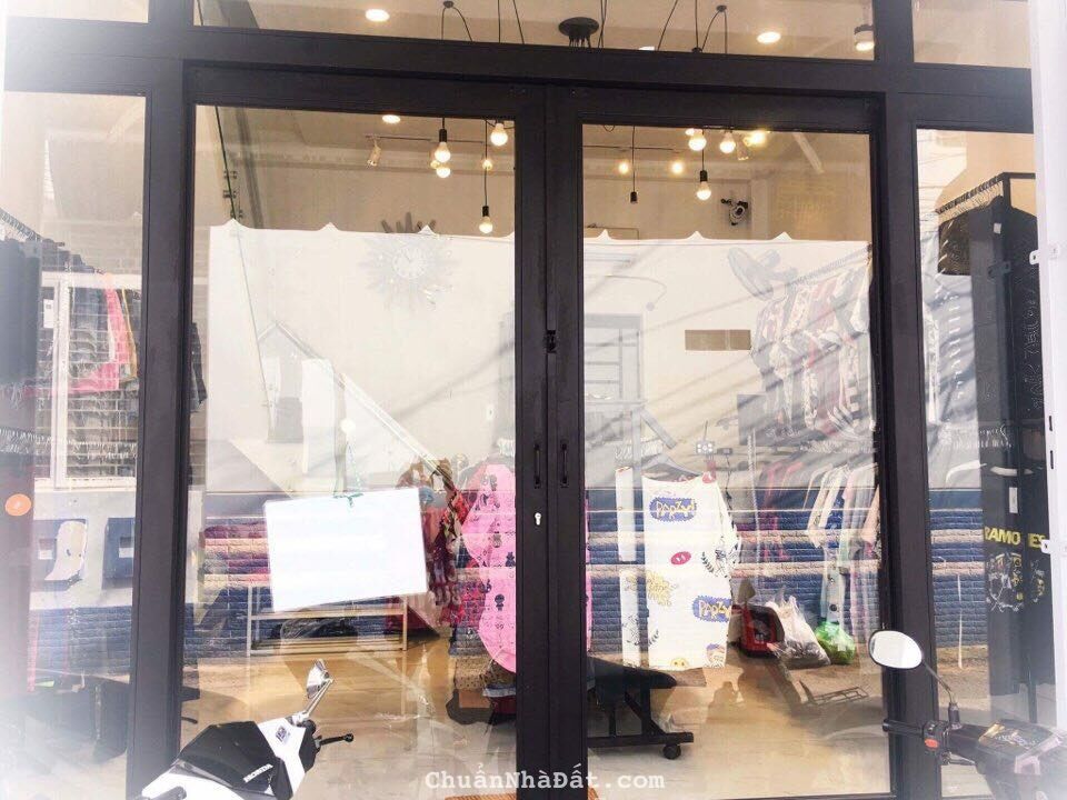 🍀Cho thuê nhà nguyên căn Quận 6 - 1 Lầu sát căn mặt tiền hẻm xe tải 🍀Cho thuê nhà nguyên căn Quận 6 - 1 Lầu sát căn mặt tiền hẻm xe tải