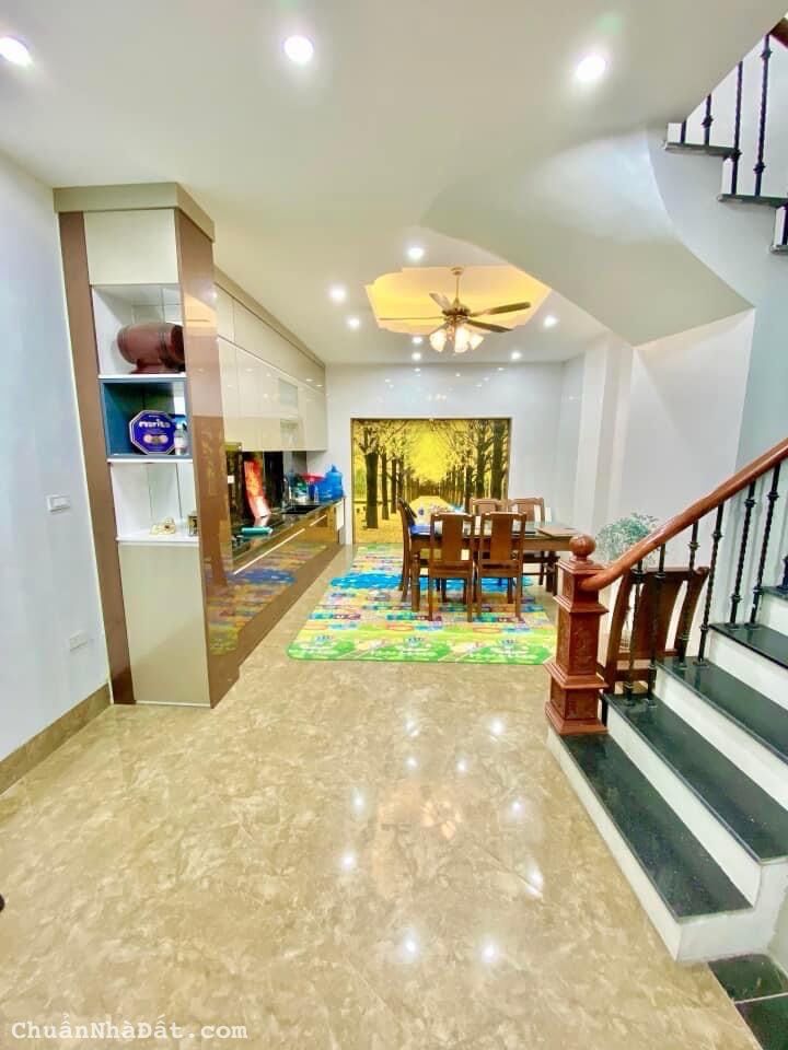 Bán nhà Xuân La 38m2 gần Hồ Tây, Cầu Giấy, Ba Đình, MT rộng giá 6.85 tỷ 