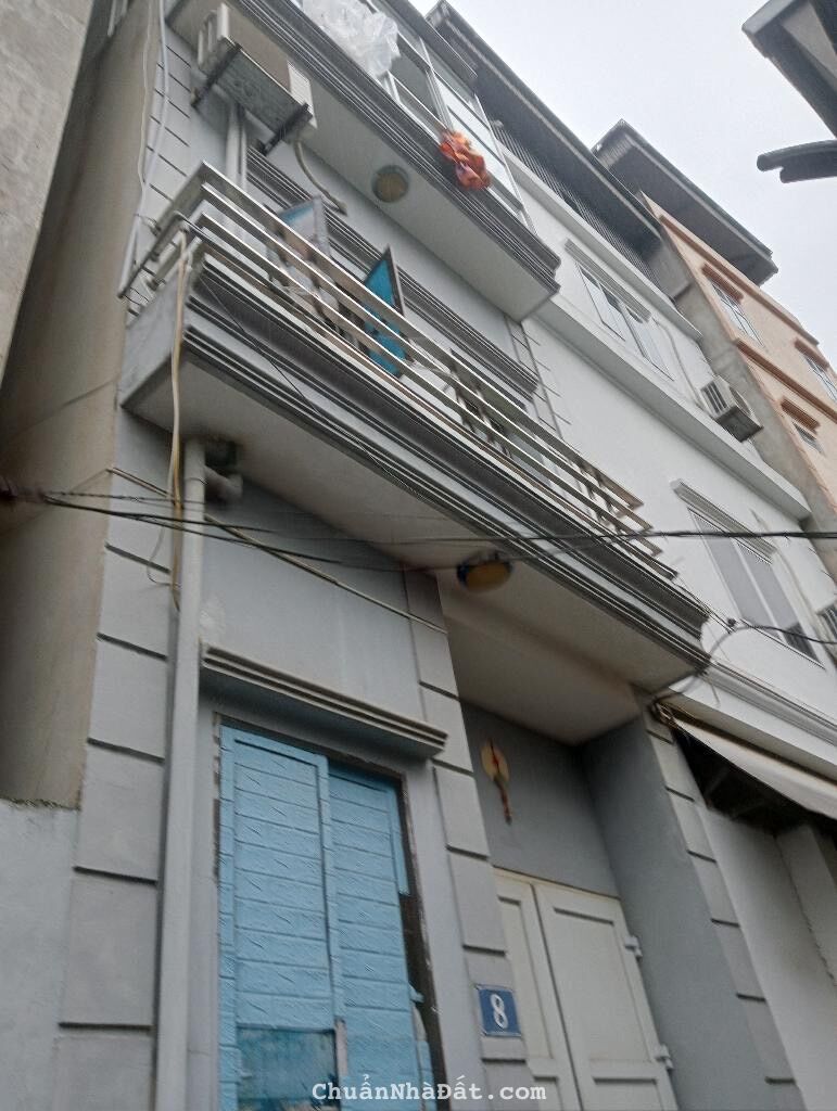 Bán nhà An Dương Vương 20m2 gần phố, 3 tầng giá 2 tỷ 500 triệu 