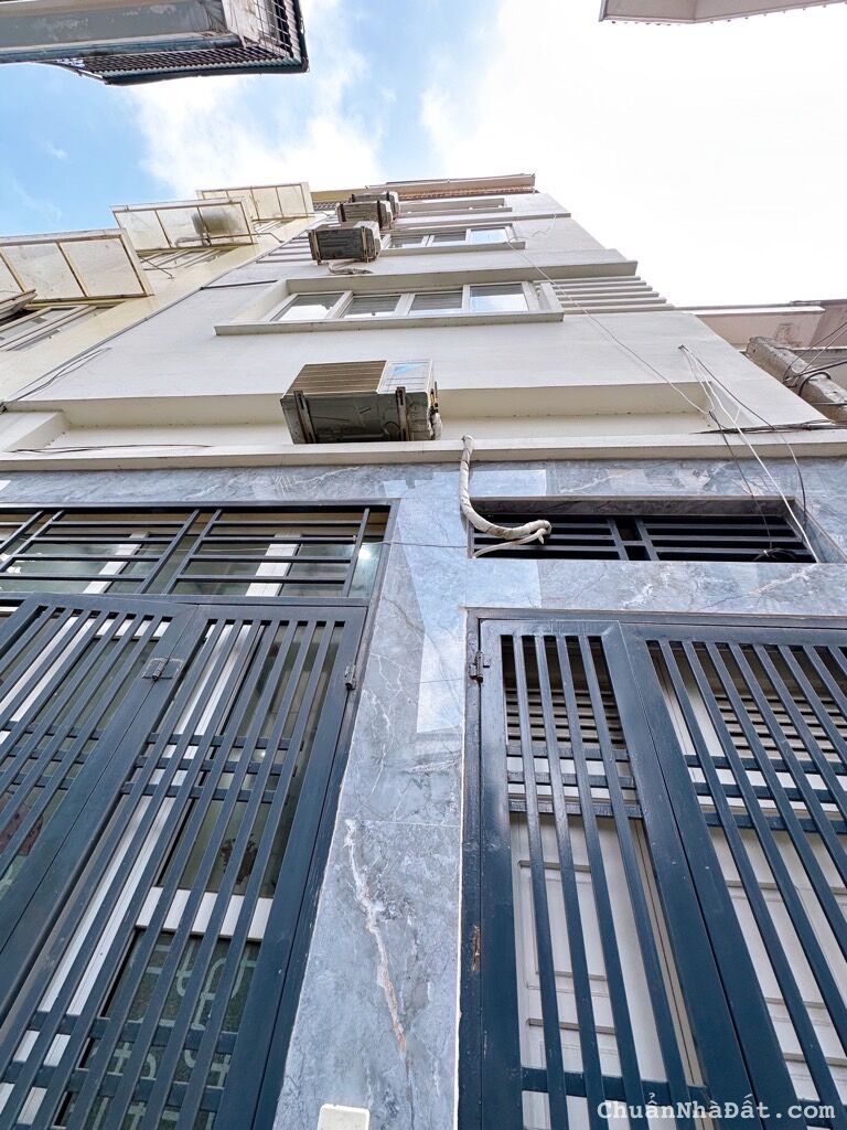 Bán gấp nhà Võ Chí Công, gần Lạc Long Quân 33m2, 5 tầng giá 5.8 tỷ 