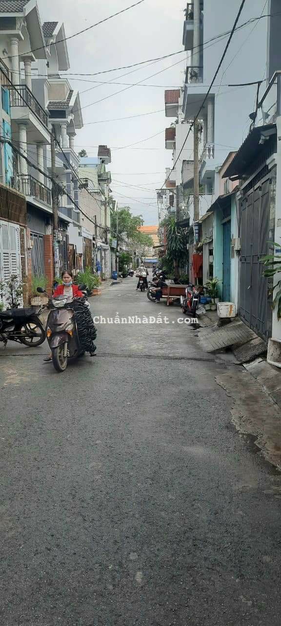 ✅✅GÓC CHO THUÊ
Nhà 1/ đường số 18 . Bhh. Bình Tân, đường nhựa chuẩn 6m, DT : 4 x 12m . 1 trệt 2lầu ✅✅GÓC CHO THUÊ
Nhà 1/ đường số 18 . Bhh. Bình Tân, đường nhựa chuẩn 6m, DT : 4 x 12m . 1 trệt 2lầu