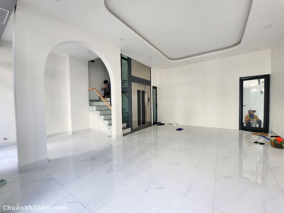 NHÀ PHỐ CHO THUÊ MÁY LẠNH-NGĂN PHÒNG- THANG MÁY-0903257578