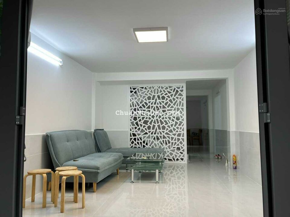 Bán căn nhà hẻm xe hơi cực đẹp, vị trí vàng, sầm uất nhất Quận 1