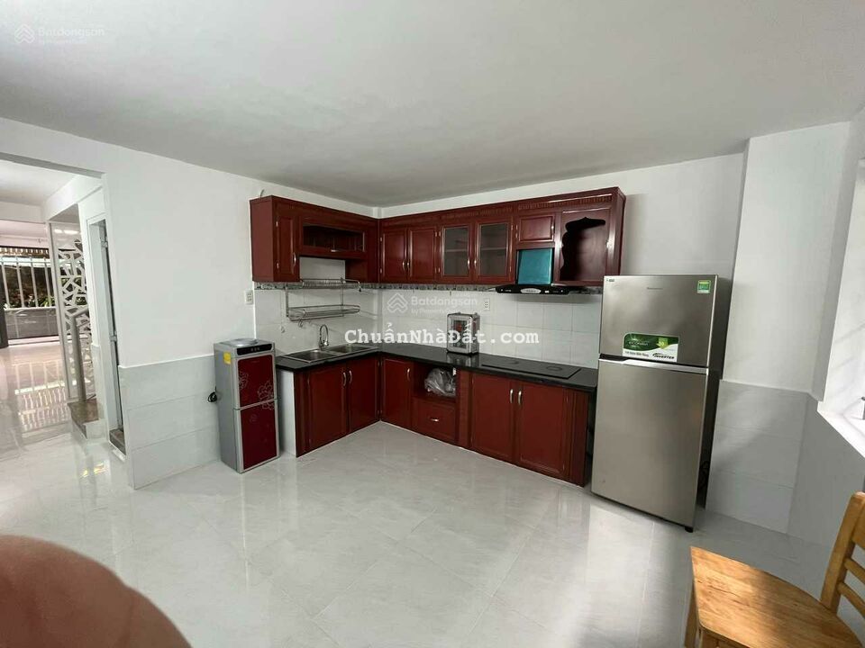 Chính chủ cần bán Gấp nhà tại Đường Trần Quang Khải - Quận 1