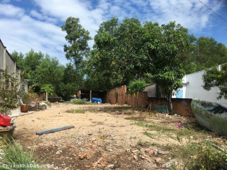 Cần bán Mảnh Đất Tiềm Năng ven biển xã Tân Thắng, Hàm Tân, Bình Thuận. Cần bán Mảnh Đất Tiềm Năng ven biển xã Tân Thắng, Hàm Tân, Bình Thuận.