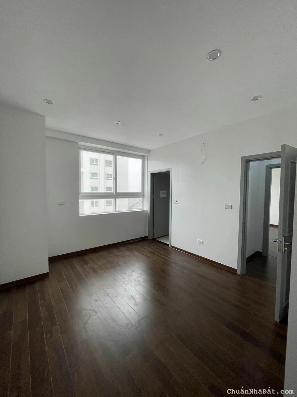 Trả trước 1.3 tỷ - Sở hữu ngay căn hộ chung cư mới cách bên xe Giáp Bát chỉ 10 phút di chuyển