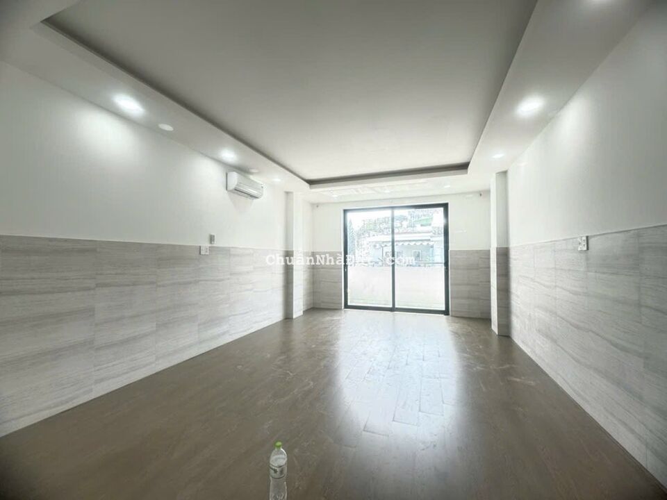 MẶT TIỀN KD ĐA NGÀNH, 5 TẦNG, DÒNG TIỀN 22 TR/THÁNG, GẦN ĐỖ XUÂN HỢP, 4,5X19; CHỈ 9 TỶ.