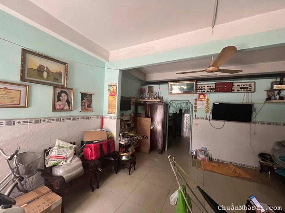 BÁN NHÀ 3 TẦNG, MẶT TIỀN KHU KIẾN THIẾT, NGAY NGÃ TƯ THỦ ĐỨC, 5X13,5, CHỈ 9 TỶ.