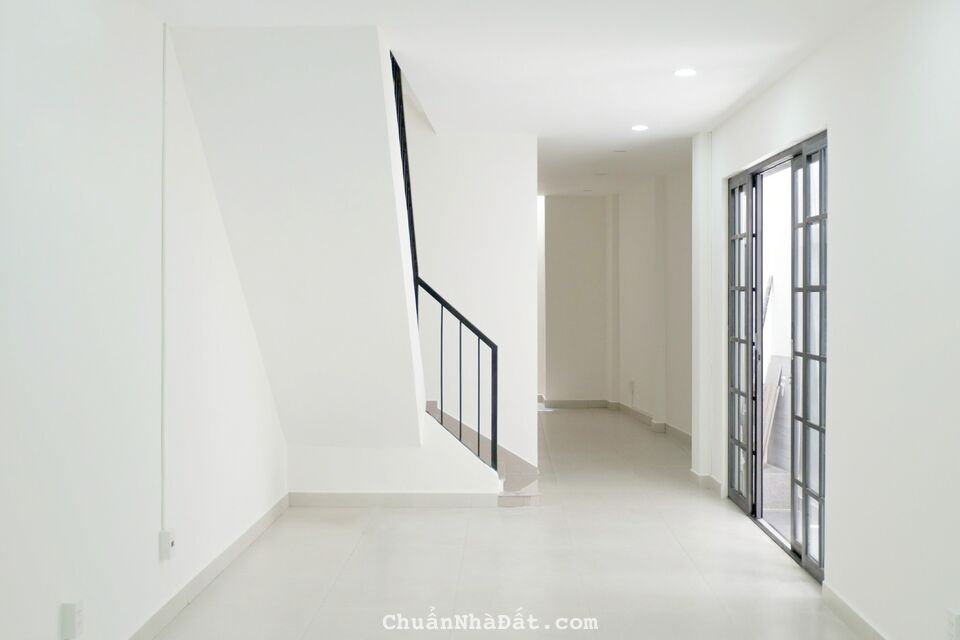 Cho Thuê Nhà Mới 100% Mặt Phố Kinh Doanh Sầm Uất Quận 4 