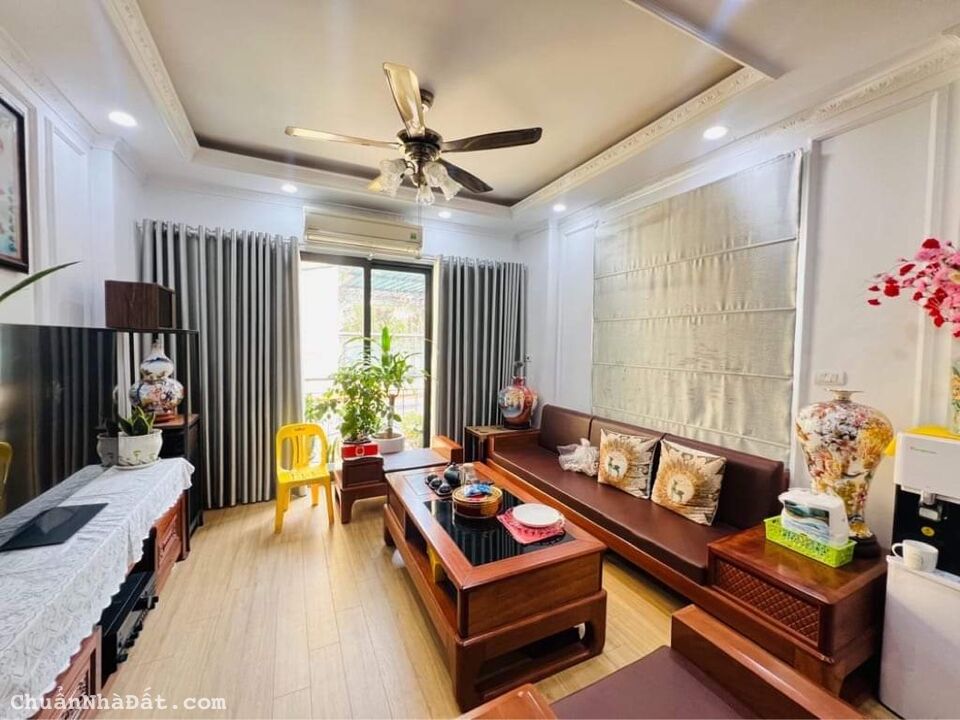 Hàng Hiếm Bạch Mai, Hai Bà Trưng, Ngõ Rộng Gần Mặt Phố, Kinh Doanh, 44m2x5T, Giá Bán 6.5 Tỷ.