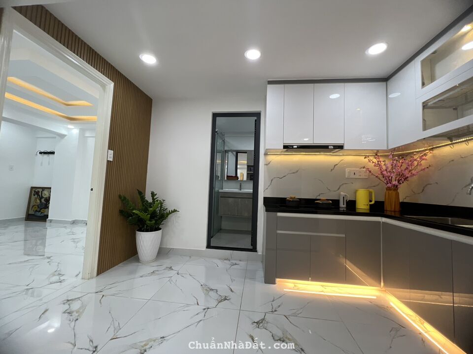 Chính chủ bán CH Phúc Thịnh Q5, 86m2, 3PN, 2WC, tặng NT, căn góc, SH lâu dài. Giá thật: 3.6 tỷ TL