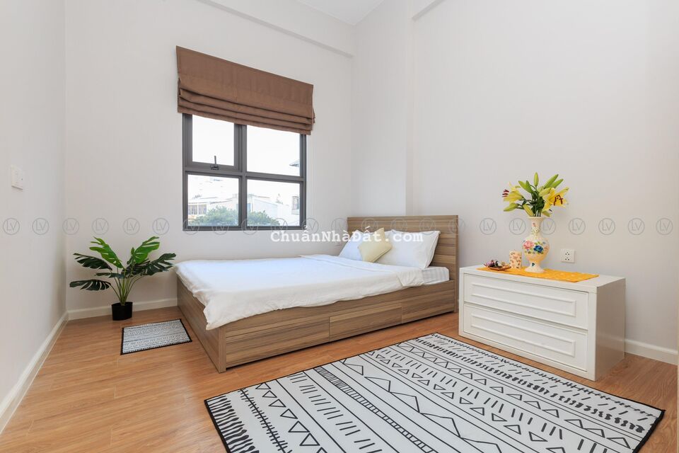 Gia Đình bán CH The Prinec Residence 110m2, 3pn, 2wc, căn góc, có SH lâu dài. Giá thật: 8.86 tỷ TL