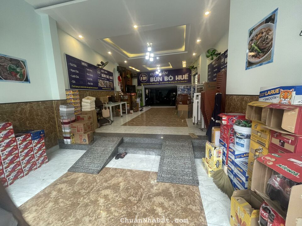 cho thuê mặt bằng riêng biệt mặt tiền Lê Độ,60m2