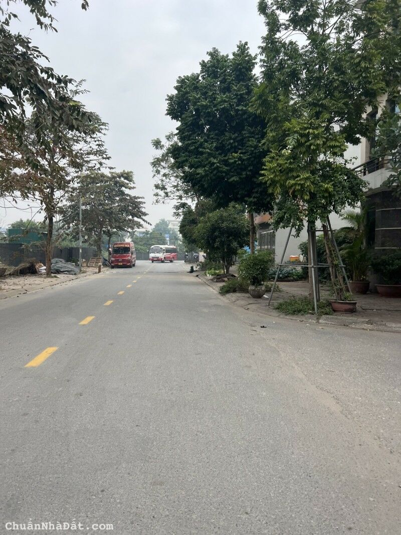 Mới nhất – Bán đất khu TĐC Thạch Bàn, 50m2, Vỉa hè, Ôto, Giá TL 7.89 tỷ Long Biên.