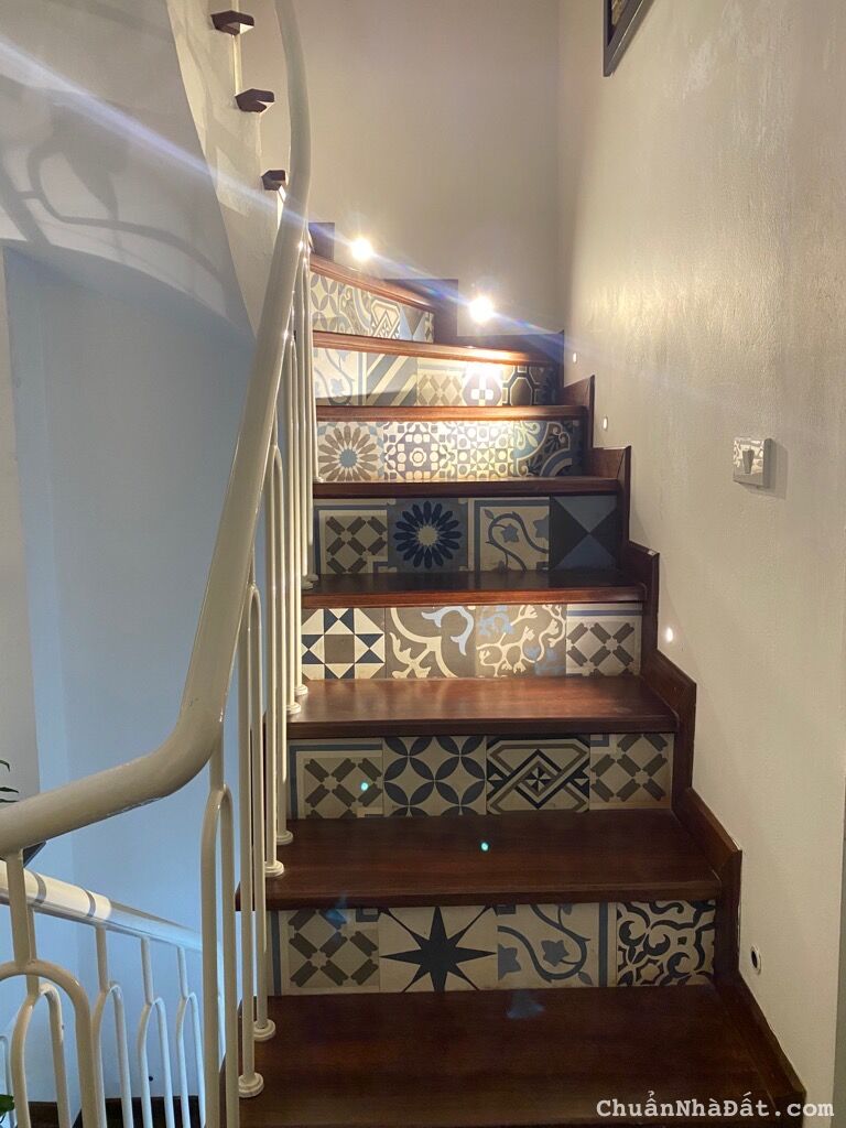 NHÀ PL XUÂN LA, 60M2, 5 TẦNG THANG MÁY, TẶNG NỘI THẤT 4 SAO, 17 TỶ