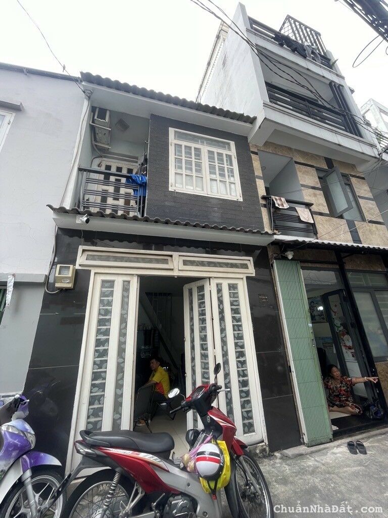 HXH PHAN ĐÌNH PHÙNG, PHÚ NHUẬN, 35M2 CHUẨN KẾT CẤU Ở NGAY. GIẢM 2T CHỈ CÒN 5T TL 