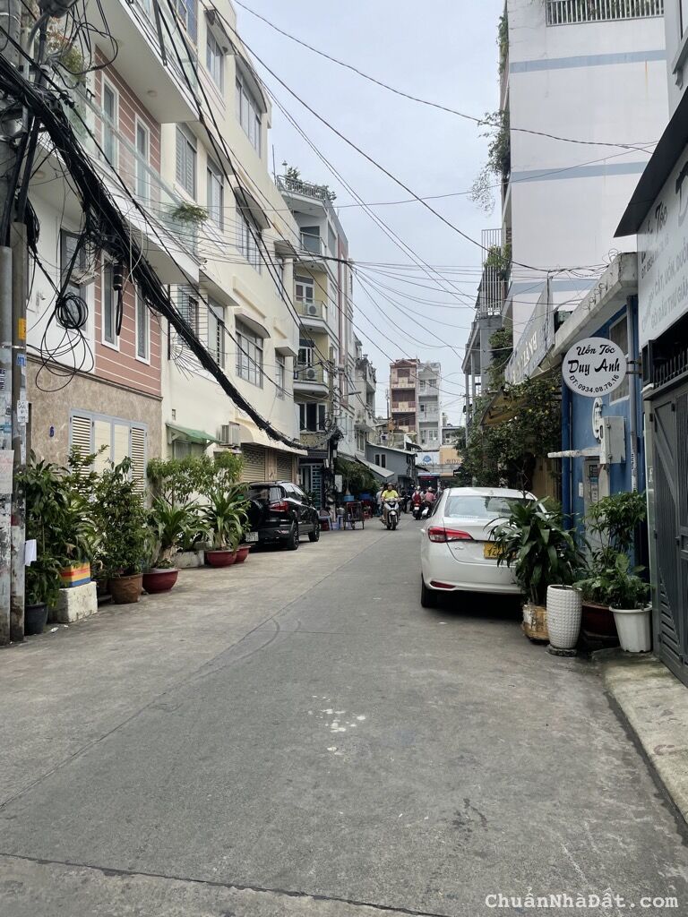 HXH PHAN ĐÌNH PHÙNG, PHÚ NHUẬN, 35M2 CHUẨN KẾT CẤU Ở NGAY. GIẢM 2T CHỈ CÒN 5T TL 