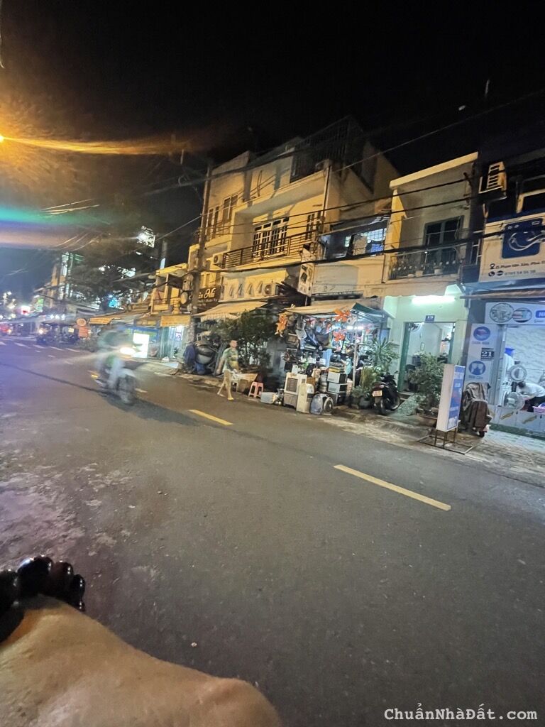 NGAY CHỢ VẢI, MTKD PHẠM VĂN XẢO, TÂN PHÚ, 20M2 HIẾM CÓ. GIẢM 550TR CHỈ CÒN 2T TL TỐT