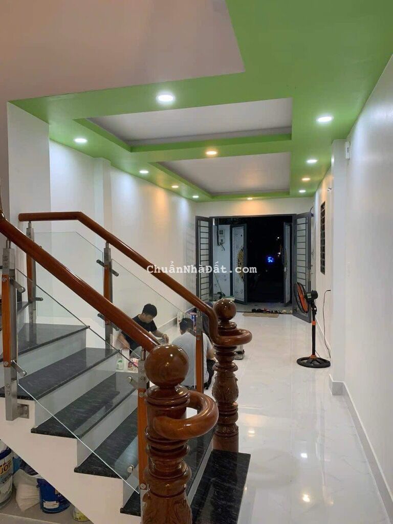 SÁT MT NGUYỄN TRỌNG TUYỂN, PHÚ NHUẬN, 60M2 CÓ KC TIỆN CẢI TẠO. GIẢM 2T CHỈ CÒN 7T TL 