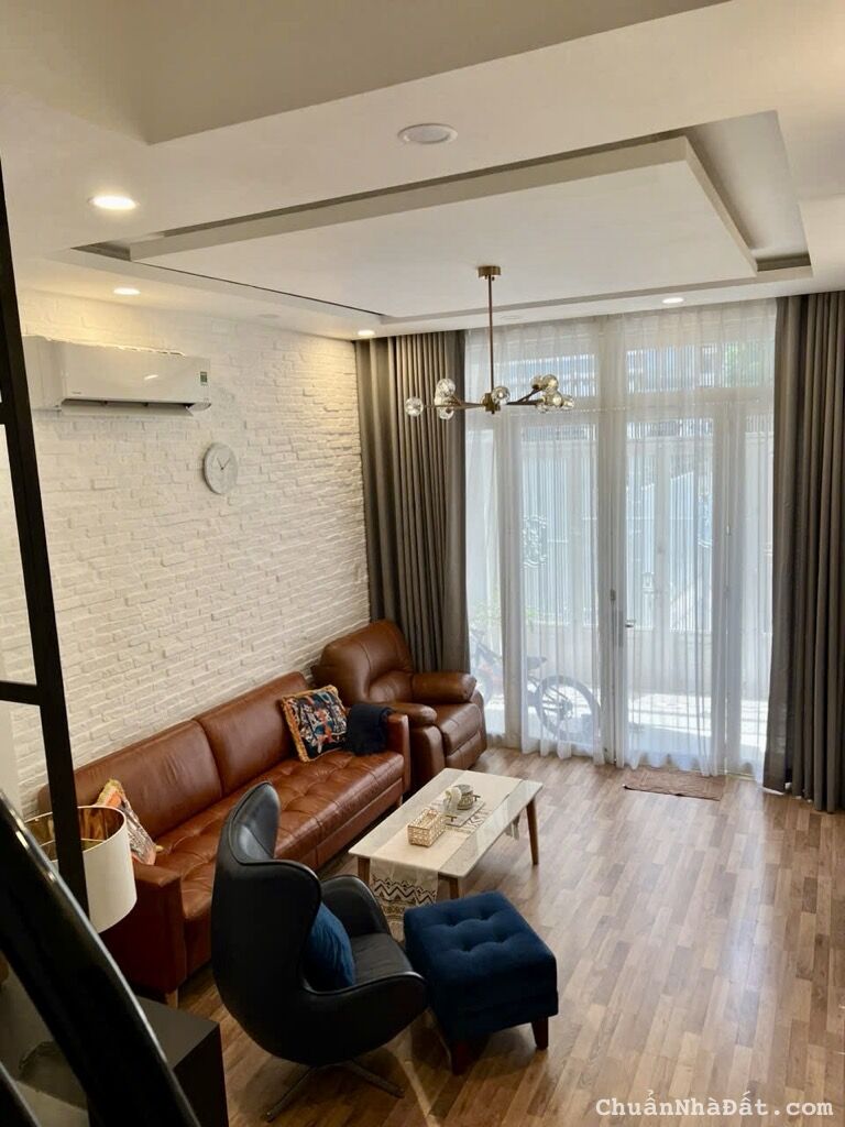 HẺM XE HƠI 5M HỒ VĂN HUÊ, PHÚ NHUẬN, 4 TẦNG CÓ KC Ở NGAY. GIẢM 350TR CHỈ CÒN 7.5T TL 