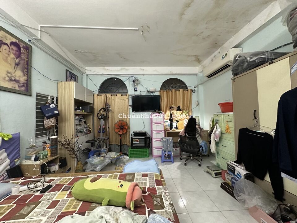 SÁT VÁCH QUẬN 1, ĐIỆN BIÊN PHỦ, BÌNH THẠNH, 30M2 Ở NGAY. GIẢM 350TR CHỈ CÒN 5T TL 