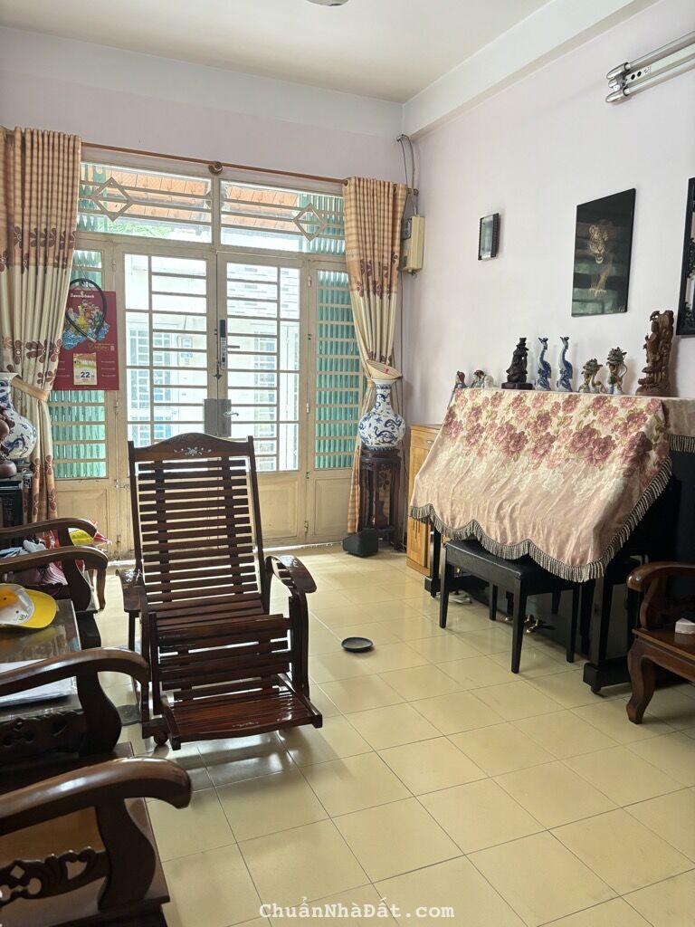 GẦN MẶT TIỀN PHAN ĐÌNH PHÙNG, PHÚ NHUẬN, 52M2 CHUẨN KẾT CẤU Ở NGAY. GIẢM 2T CHỈ CÒN 7.6T TL