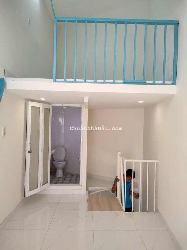 GẦN MT NGUYỄN VĂN TRỖI, PHÚ NHUẬN, 3 TẦNG CÓ KC Ở NGAY. GIẢM 350TR CHỈ CÒN 2T TL GẦN MT NGUYỄN VĂN TRỖI, PHÚ NHUẬN, 3 TẦNG CÓ KC Ở NGAY. GIẢM 350TR CHỈ CÒN 2T TL