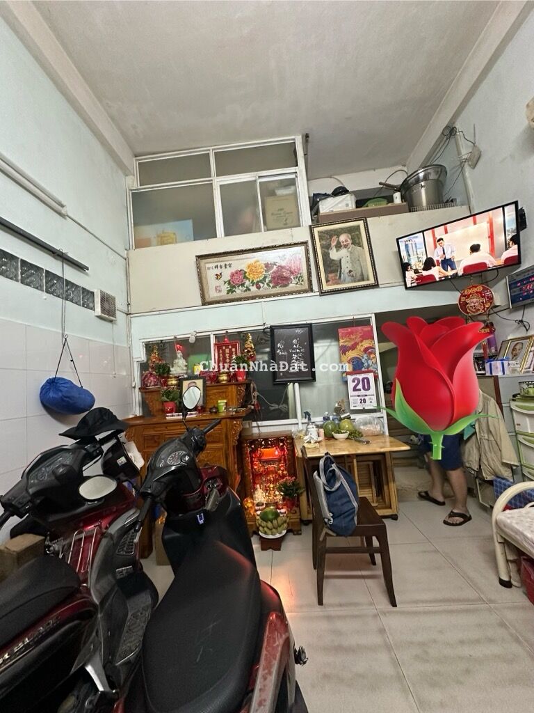 SÁT VÁCH QUẬN 1, ĐIỆN BIÊN PHỦ, BÌNH THẠNH, 30M2 Ở NGAY. GIẢM 350TR CHỈ CÒN 5T TL 