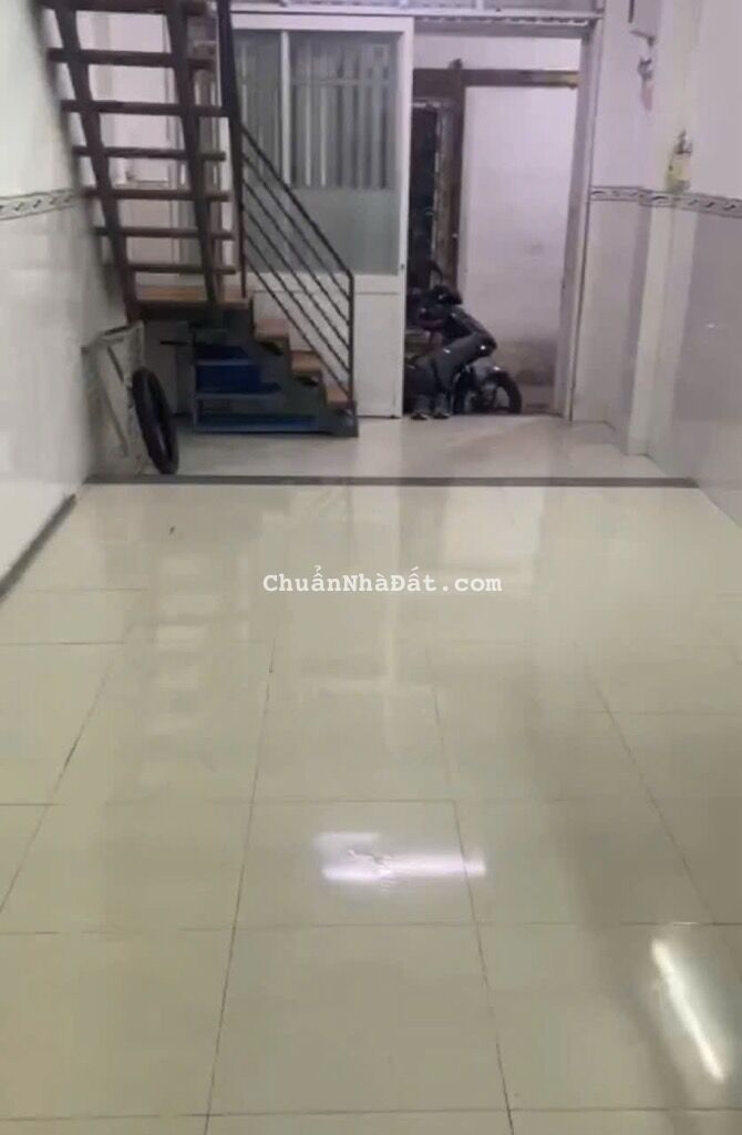 NHÀ GIÁ RẺ, NGUYỄN THƯỢNG HIỀN, BÌNH THẠNH, 2 TẦNG CÓ KC Ở NGAY. GIẢM 350TR CHỈ CÒN 4T TL NHÀ GIÁ RẺ, NGUYỄN THƯỢNG HIỀN, BÌNH THẠNH, 2 TẦNG CÓ KC Ở NGAY. GIẢM 350TR CHỈ CÒN 4T TL