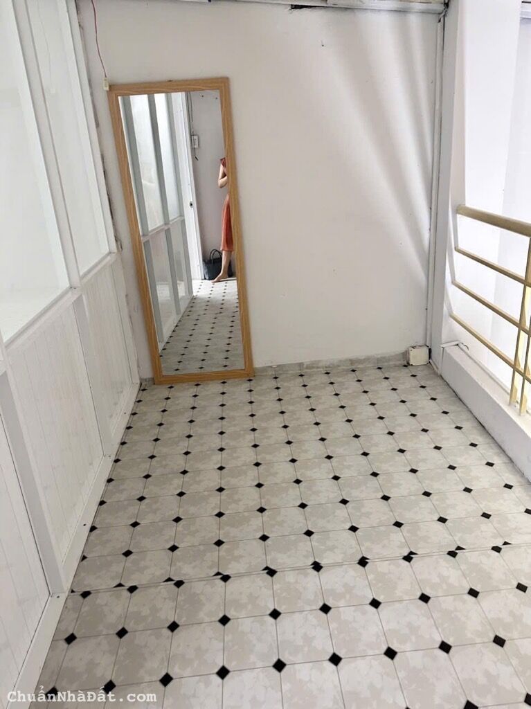 TRUNG TÂM TP. HẺM XE HƠI SÁT NHÀ, CÔ GIANG, PHÚ NHUẬN, 50M2 TIỆN XÂY. GIẢM 350TR CHỈ CÒN 4T TL