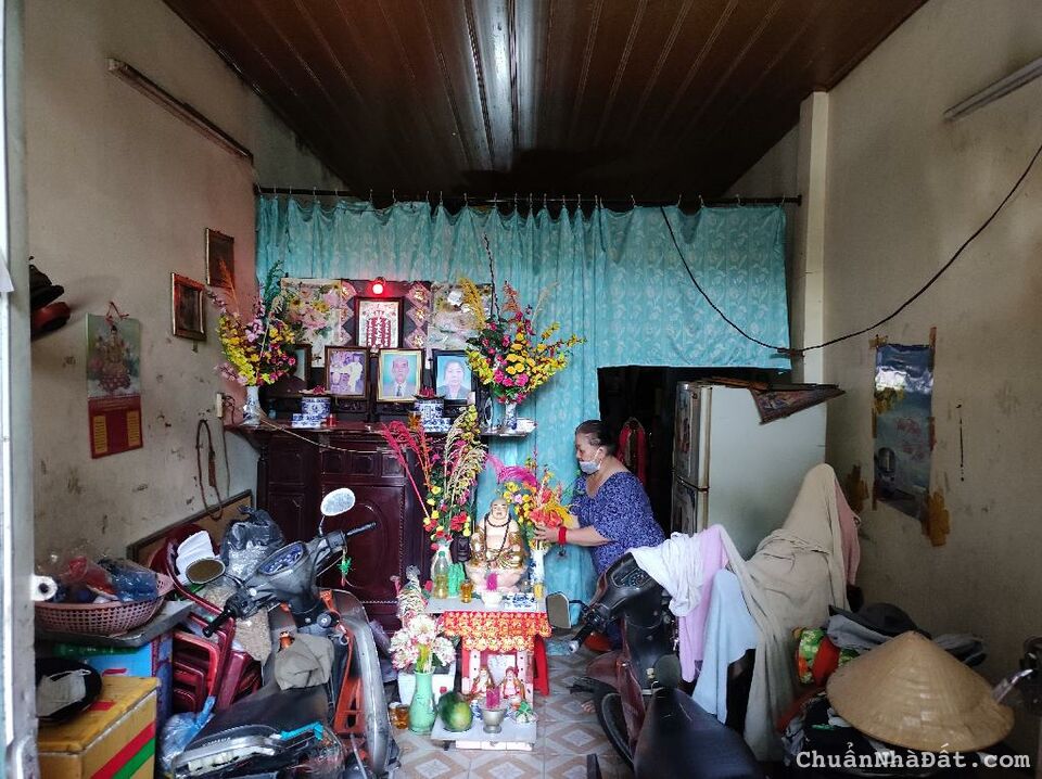 NGAY SÂN BAY, MTKD TRƯỜNG SA, PHÚ NHUẬN, 40M2 CÓ KC Ở NGAY. GIẢM 350TR CHỈ CÒN 8.7T TL 