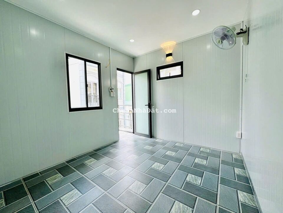 SÁT SÂN BAY, HẺM XE HƠI 6M NGUYỄN KIỆM, PHÚ NHUẬN, 3 TẦNG HIỆN ĐẠI. GIẢM 750TR CHỈ 3.5T TL 