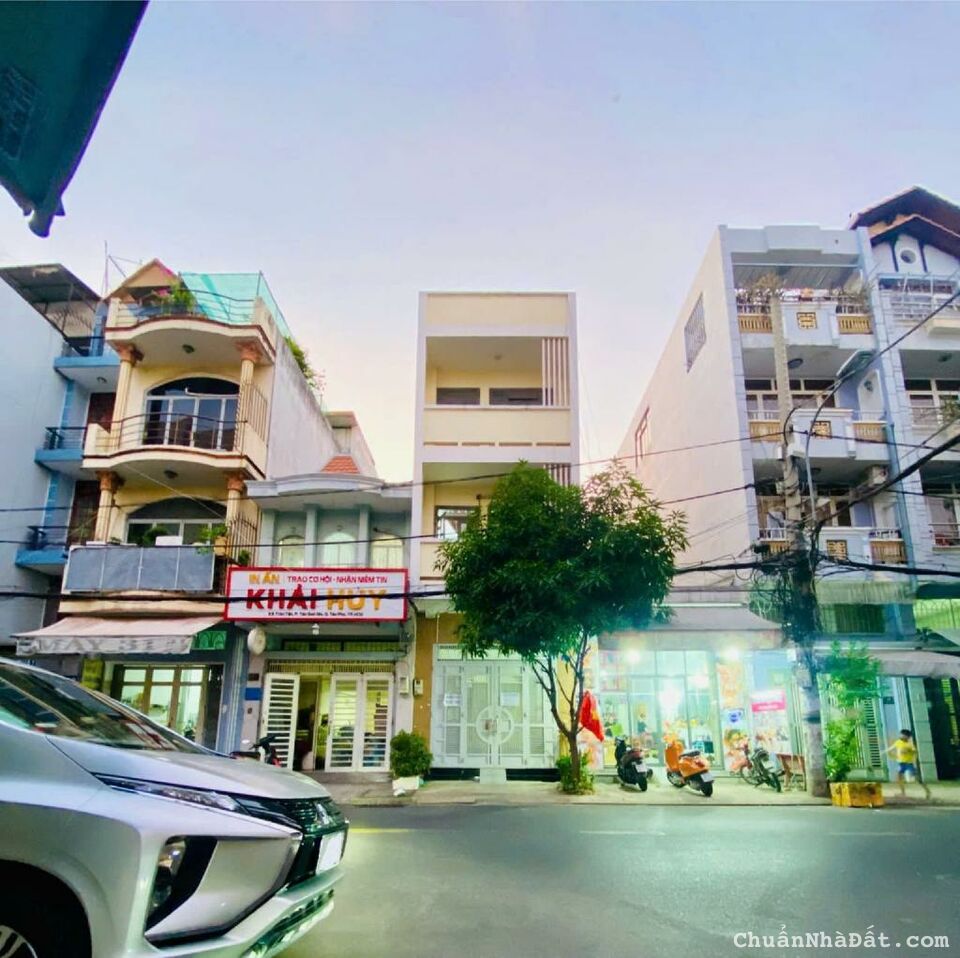 NGAY AEON MALL, MTKD TRẦN TẤN, TÂN PHÚ, 70M2 NGANG HIẾM CÓ. GIẢM 550TR CHỈ 9T TL TỐT