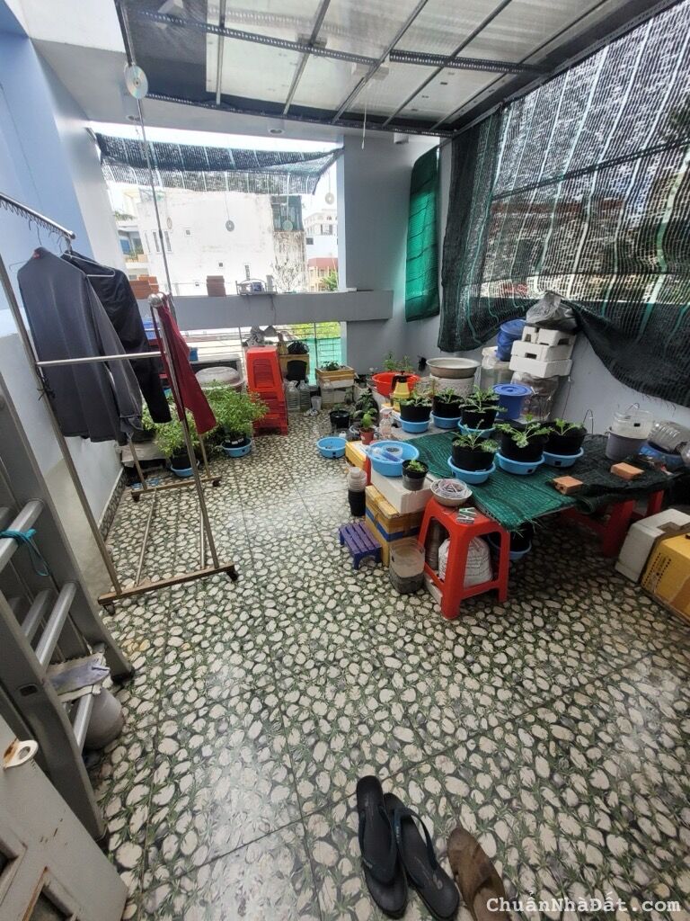 GIÁ GIẢM SIÊU SÂU, MTKD NGUYỄN ĐÌNH CHÍNH, PHÚ NHUẬN, 4 TẦNG TIỆN CẢI TẠO. GIẢM 6T CHỈ CÒN 10T TL 