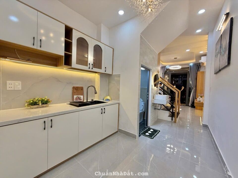 HẺM XE HƠI NHIÊU TỨ, PHÚ NHUẬN, 42M2 MỚI CÓ KC Ở NGAY. GIẢM 350TR CHỈ CÒN 5.5T TL HẺM XE HƠI NHIÊU TỨ, PHÚ NHUẬN, 42M2 MỚI CÓ KC Ở NGAY. GIẢM 350TR CHỈ CÒN 5.5T TL