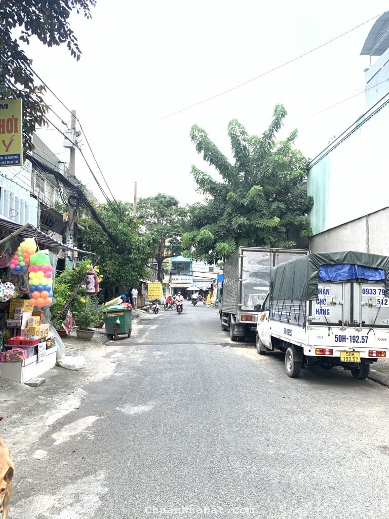 NGAY AEON MALL, MTKD ĐINH LIỆT, TÂN PHÚ, 50M2 NGANG HIẾM CÓ. GIẢM 550TR CHỈ 4.5T TL TỐT NGAY AEON MALL, MTKD ĐINH LIỆT, TÂN PHÚ, 50M2 NGANG HIẾM CÓ. GIẢM 550TR CHỈ 4.5T TL TỐT