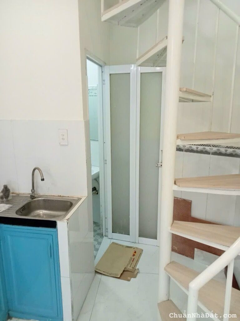 GẦN MT NGUYỄN VĂN TRỖI, PHÚ NHUẬN, 3 TẦNG CÓ KC Ở NGAY. GIẢM 350TR CHỈ CÒN 2T TL GẦN MT NGUYỄN VĂN TRỖI, PHÚ NHUẬN, 3 TẦNG CÓ KC Ở NGAY. GIẢM 350TR CHỈ CÒN 2T TL