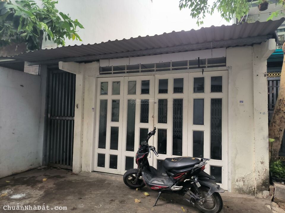 HẺM XE HƠI 5M ÂU CƠ, TÂN PHÚ, NGANG 5.6M RỘNG RÃI. 101M2 RẤT CŨ TIỆN XÂY, GIẢM 300TR CHỈ 8T TL HẺM XE HƠI 5M ÂU CƠ, TÂN PHÚ, NGANG 5.6M RỘNG RÃI. 101M2 RẤT CŨ TIỆN XÂY, GIẢM 300TR CHỈ 8T TL