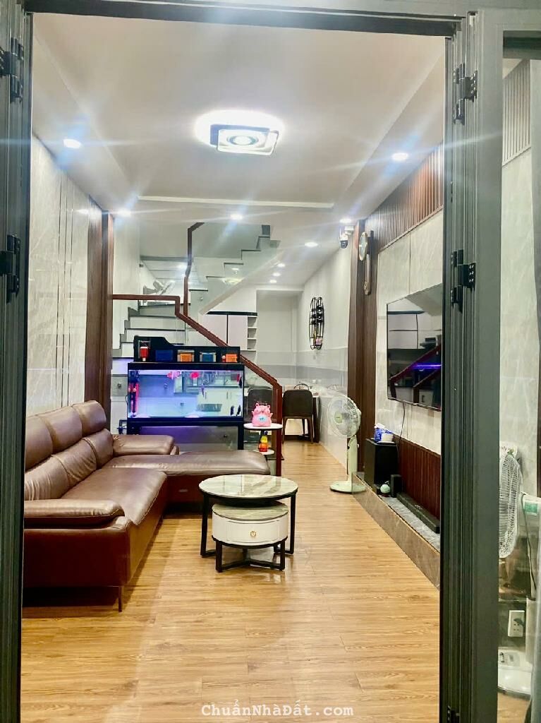 NGAY THE GARDEN TÂN KỲ TÂN QUÝ, TÂN PHÚ, CHUẨN 40M2 HIẾM CÓ. GIẢM 450TR CHỈ CÒN 5.5T TL TỐT