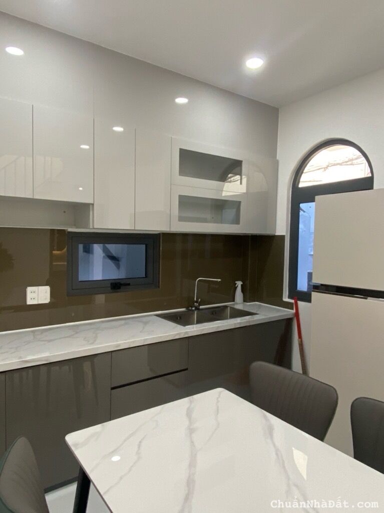 NGAY CẠNH CẦU CÔNG LÝ, MẶT TIỀN CAO THẮNG PHÚ NHUẬN. NTCC QUÁ ĐẶC TRƯNG, CHỈ 5.7T