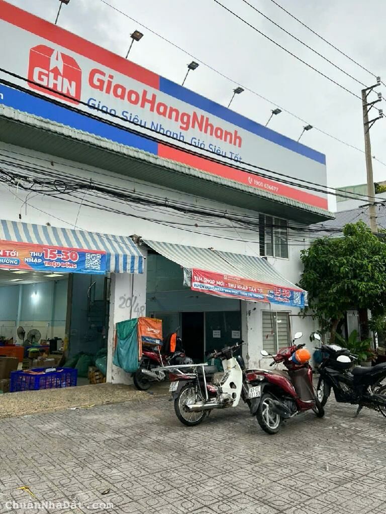 NGAY CELANDON. BỜ BAO TÂN THẮNG, TÂN PHÚ, 110M2 CÓ KC Ở NGAY, GIẢM 450TR CHỈ 16T TL NGAY CELANDON. BỜ BAO TÂN THẮNG, TÂN PHÚ, 110M2 CÓ KC Ở NGAY, GIẢM 450TR CHỈ 16T TL