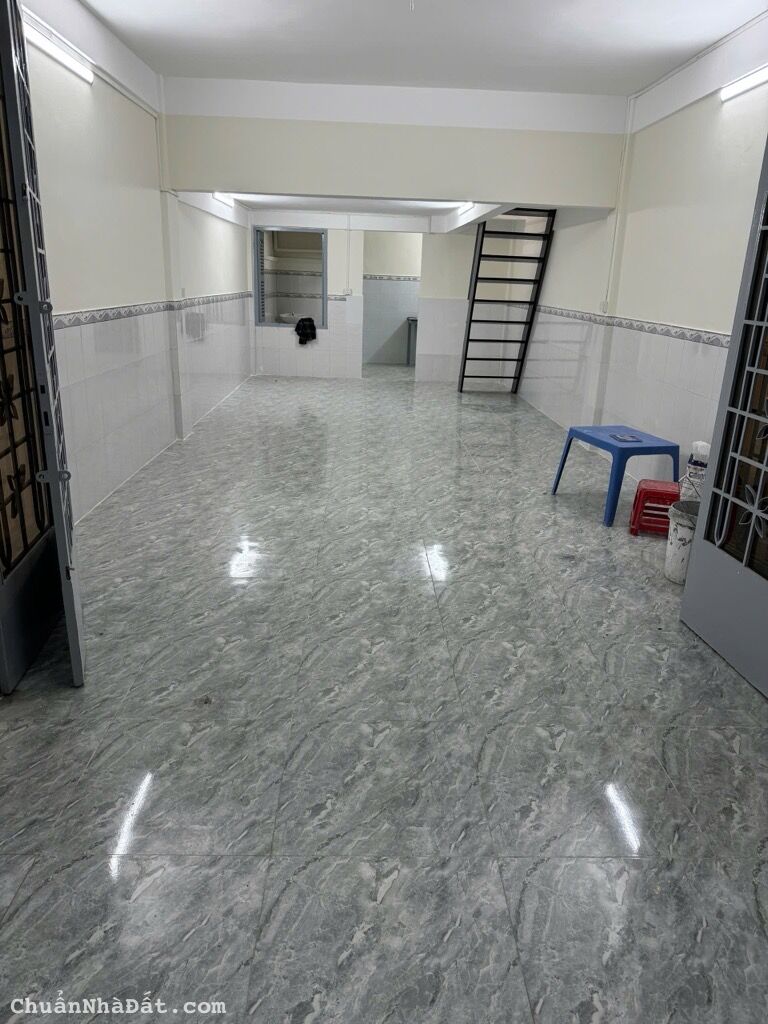 NGAY AEON MALL, MTKD ĐINH LIỆT, TÂN PHÚ, 50M2 NGANG HIẾM CÓ. GIẢM 550TR CHỈ 4.5T TL TỐT NGAY AEON MALL, MTKD ĐINH LIỆT, TÂN PHÚ, 50M2 NGANG HIẾM CÓ. GIẢM 550TR CHỈ 4.5T TL TỐT