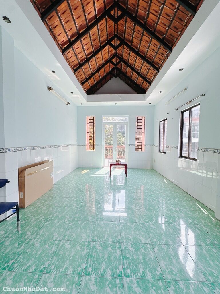 SÁT TÂN BÌNH, MTKD TRẦN HƯNG ĐẠO, TÂN PHÚ, 94M2 HIẾM CÓ, TIỆN XÂY. GIẢM 550TR CHỈ 14.9T TL TỐT