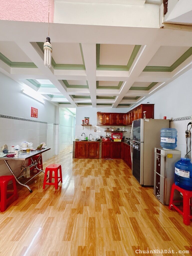 SÁT TÂN BÌNH, MTKD TRẦN HƯNG ĐẠO, TÂN PHÚ, 94M2 HIẾM CÓ, TIỆN XÂY. GIẢM 550TR CHỈ 14.9T TL TỐT