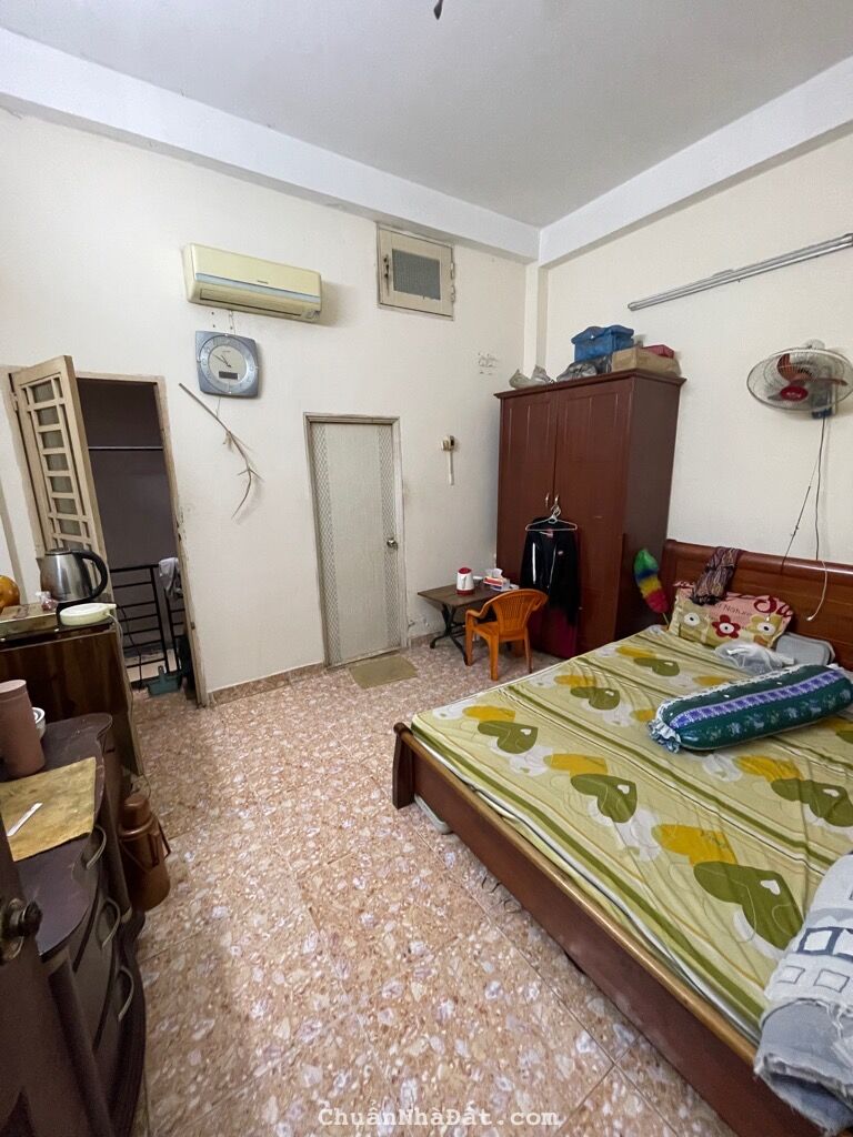 MẶT TIỀN KINH DOANH KHU VỰC SÂN BAY PHÚ NHUẬN, 54M2 NỘI THẤT CAO CẤP, GIẢM 750TR CHỈ 13.5T.