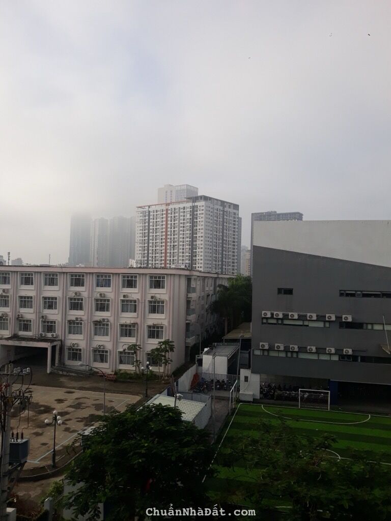 SÁT PEARL PLAZA, MẶT TIỀN KINH DOANH ĐƯỜNG D5, BÌNH THẠNH, 4 TẦNG QUÁ HIẾM. CHỈ 9T SÁT PEARL PLAZA, MẶT TIỀN KINH DOANH ĐƯỜNG D5, BÌNH THẠNH, 4 TẦNG QUÁ HIẾM. CHỈ 9T