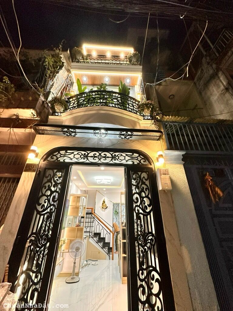 MẶT TIỀN KINH DOANH VIP SÁT PHAN ĐÌNH PHÙNG, PHÚ NHUẬN, 3 TẦNG CHUẨN MỰC, 350TR CHỈ 3T