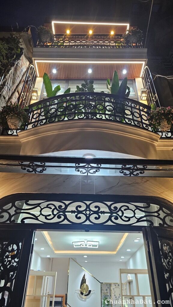 MẶT TIỀN KINH DOANH VIP SÁT PHAN ĐÌNH PHÙNG, PHÚ NHUẬN, 3 TẦNG CHUẨN MỰC, 350TR CHỈ 3T