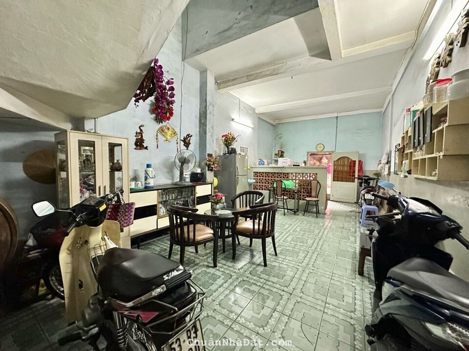 NGAY NGÃ TƯ PHÚ NHUẬN, MTKD GIÁ RẺ PHAN ĐÌNH PHÙNG, 4 TẦNG Ở NGAY, CHỈ 23.3T TL NGAY NGÃ TƯ PHÚ NHUẬN, MTKD GIÁ RẺ PHAN ĐÌNH PHÙNG, 4 TẦNG Ở NGAY, CHỈ 23.3T TL